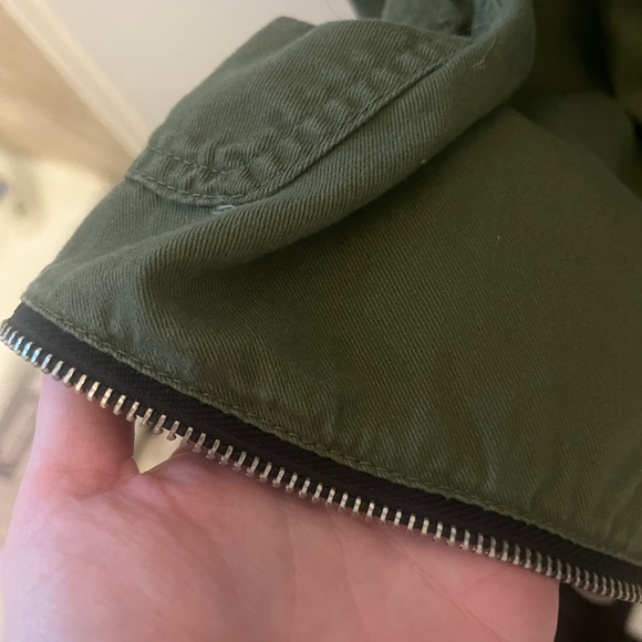 Army Green Social Collision Zipper Skirt - Picture 2 of 7